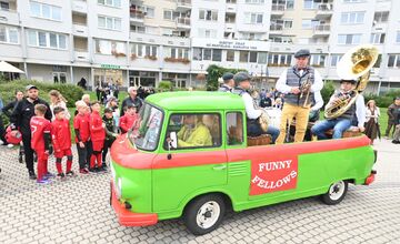 FOTO: Karloveské hody opäť prilákali stovky návštevníkov. Takáto atmosféra tam panovala