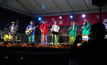 FOTO: Novomestská hodová slávnosť sa niesla v rodinnej atmosfére. Takto to tam vyzeralo