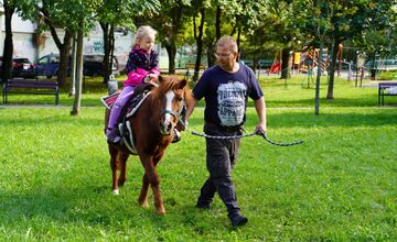 FOTO: Novomestská hodová slávnosť sa niesla v rodinnej atmosfére. Takto to tam vyzeralo