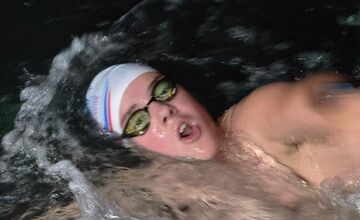 FOTO: 13-ročný Marko z Bratislavy preplával La Manche ako najmladší Slovák