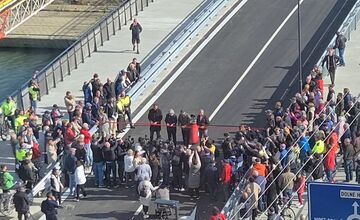 FOTO: Otvorenie mostu na Hradskej (pohľad z výšky)