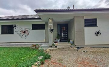 FOTO:  Halloweenska výzdoba