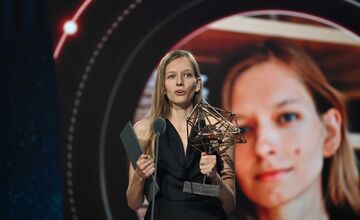 FOTO: Senčanka Daniela Vacek získala prestížne vedecké ocenenie ESET Science Award