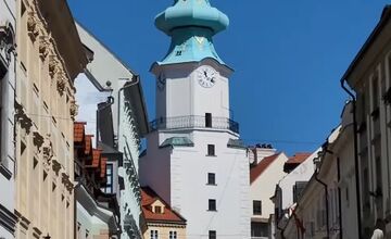 FOTO: Cudzinec počas návštevy Bratislavy