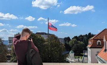 FOTO: Cudzinec počas návštevy Bratislavy
