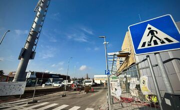 FOTO: Nové nákupné centrum Retail Park v Podunajských Biskupiciach čoskoro otvoria