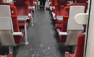 FOTO: V Česku sa čelne zrazili dva vlaky