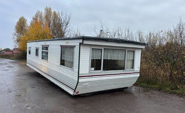 FOTO: V chatárskej oblasti v Rači zapadol príves