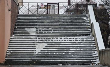 FOTO: Na Bratislavu spadol tohtoročný prvý sneh