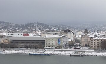 FOTO: Na Bratislavu spadol tohtoročný prvý sneh