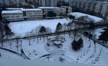 FOTO: Na Bratislavu spadol tohtoročný prvý sneh