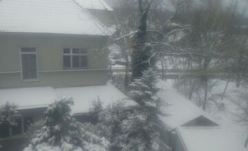 FOTO: V Petržalke sa tešia prvej snehovej nádielke