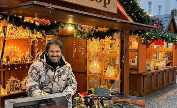 FOTO: Čo by predávali slovenskí politici na vianočných trhoch?