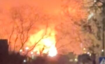 FOTO: Ružinovčania vo veľkom fotili žiaru v Slovnafte