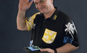 FOTO: Šípkarska komunita sa lúči s Milanom „MIHO“ Holičom, ktorý zomrel