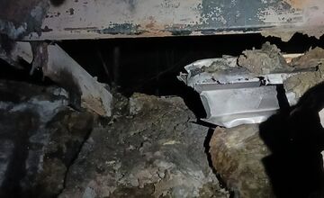 FOTO: V Pezinku horela budova s ošípanými