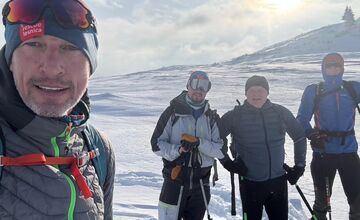 FOTO: Poslanci František Majerský a Milan Majerský na svahu