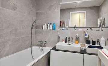 FOTO: Byt Arpáda Šoltésza v Skyparku