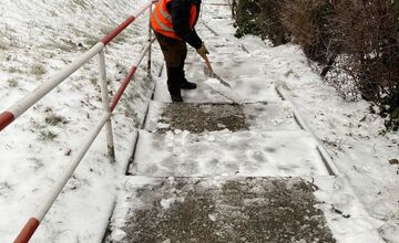 FOTO: Poľadovica v BA