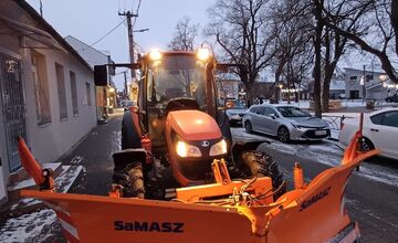 FOTO: Zamrznuté chodníky