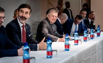 FOTO: Rokovanie vlády v Petržalke