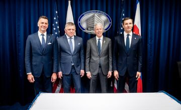 FOTO: Slovensko a USA podpísali dohodu o spolupráci v oblasti civilnej jadrovej energetiky