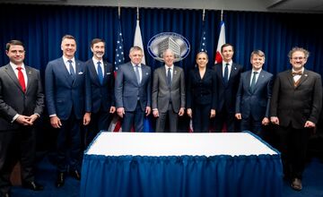 FOTO: Slovensko a USA podpísali dohodu o spolupráci v oblasti civilnej jadrovej energetiky