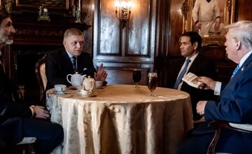 FOTO: Robert Fico s Donaldom Trumpom