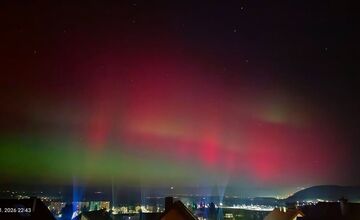 FOTO: Polárna žiara nad Bratislavou