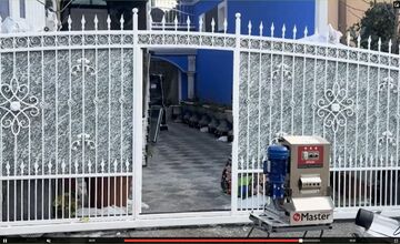 FOTO: Drogová razia v Pezinku