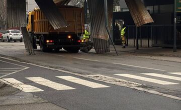 FOTO: Nehoda na Rustaveliho ulici v Rači