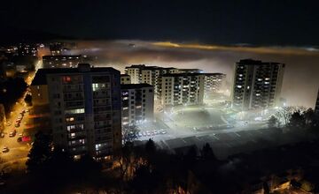FOTO: Bratislava zahalená hmlou