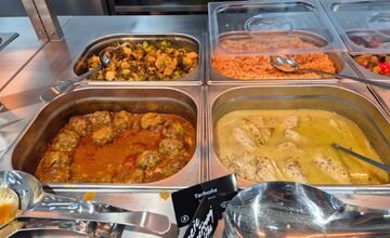 FOTO: RestPoint D4 ponuka jedál