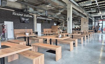 FOTO: RestPoint D4 ponuka jedál