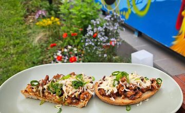 FOTO: Na Nože nenechali nitku suchú na pezinskej reštaurácii