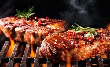 FOTO: Na Nože nenechali nitku suchú na pezinskej reštaurácii