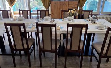 FOTO: Na Nože nenechali nitku suchú na pezinskej reštaurácii