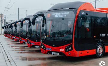 FOTO: Masívna obnova MHD v Bratislave odštartovala