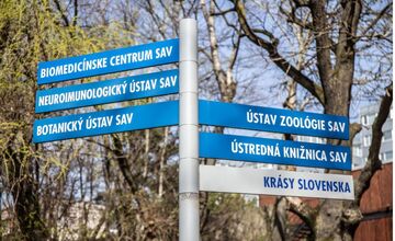FOTO: SAV v Bratislave čaká veľká rekonštrukcia. Vedecký ústav sa zmení na kampus budúcnosti