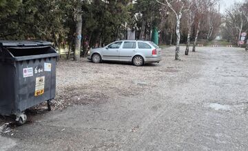 FOTO: V Bratislave ukradli prístroj na dýchanie priamo z auta