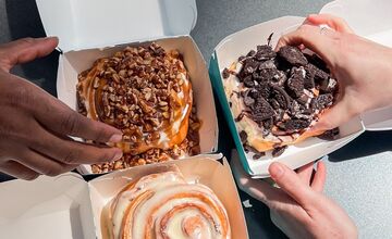 FOTO: V Bratislave otvorili drahšiu kaviareň a cukráreň Cinnabon