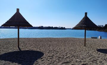 FOTO: Na Senci vzniká malé slovenské Tahiti.