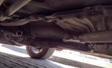 FOTO: V Bratislave pokračuje kradnutie katalyzátorov