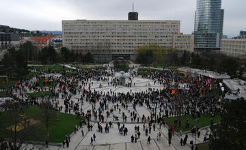 FOTO: Na Námestí slobody v Bratislave prebieha kultúrny protest